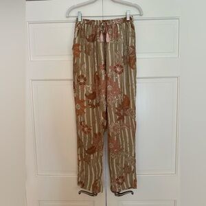 Natalie Martin 100% silk Bianca pants printed floral patter pink and beige S